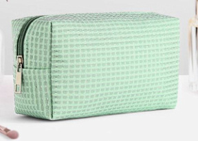 NEW! Косметичка универсальная зеленый 18*7*11см 10511501 купить недорого в интернет магазине Beauty Prof с доставкой по Хабаровску и регионам России