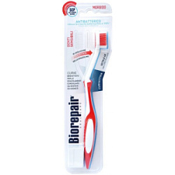 BIOREPAIR Curve Denti Sensibili Зубная щетка изогнутая для чувствительных зубов купить недорого в интернет магазине Beauty Prof с доставкой по Хабаровску и регионам России